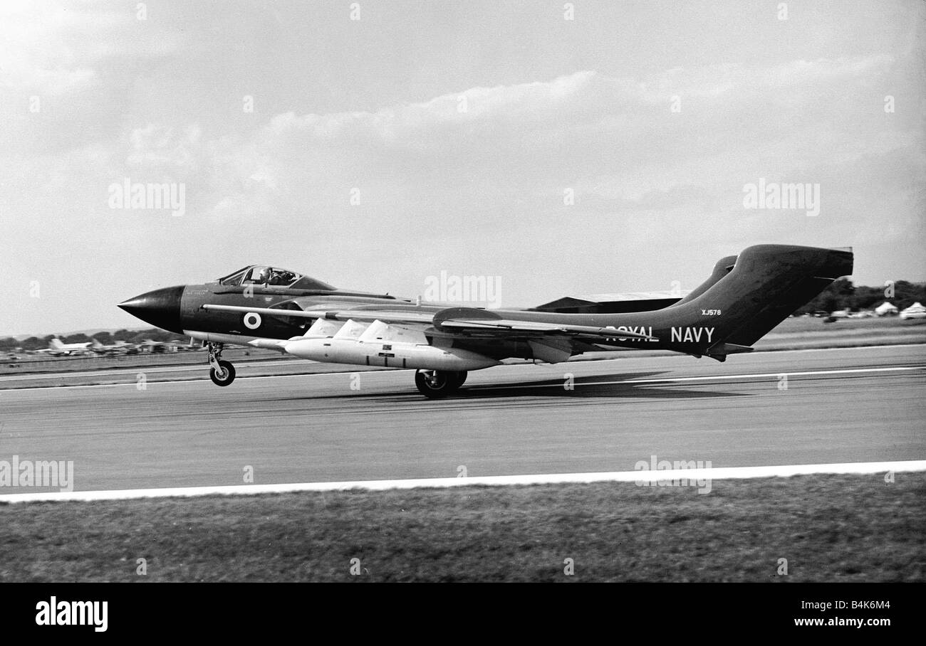 Dehavilland Black and White Stock Photos & Images - Alamy
