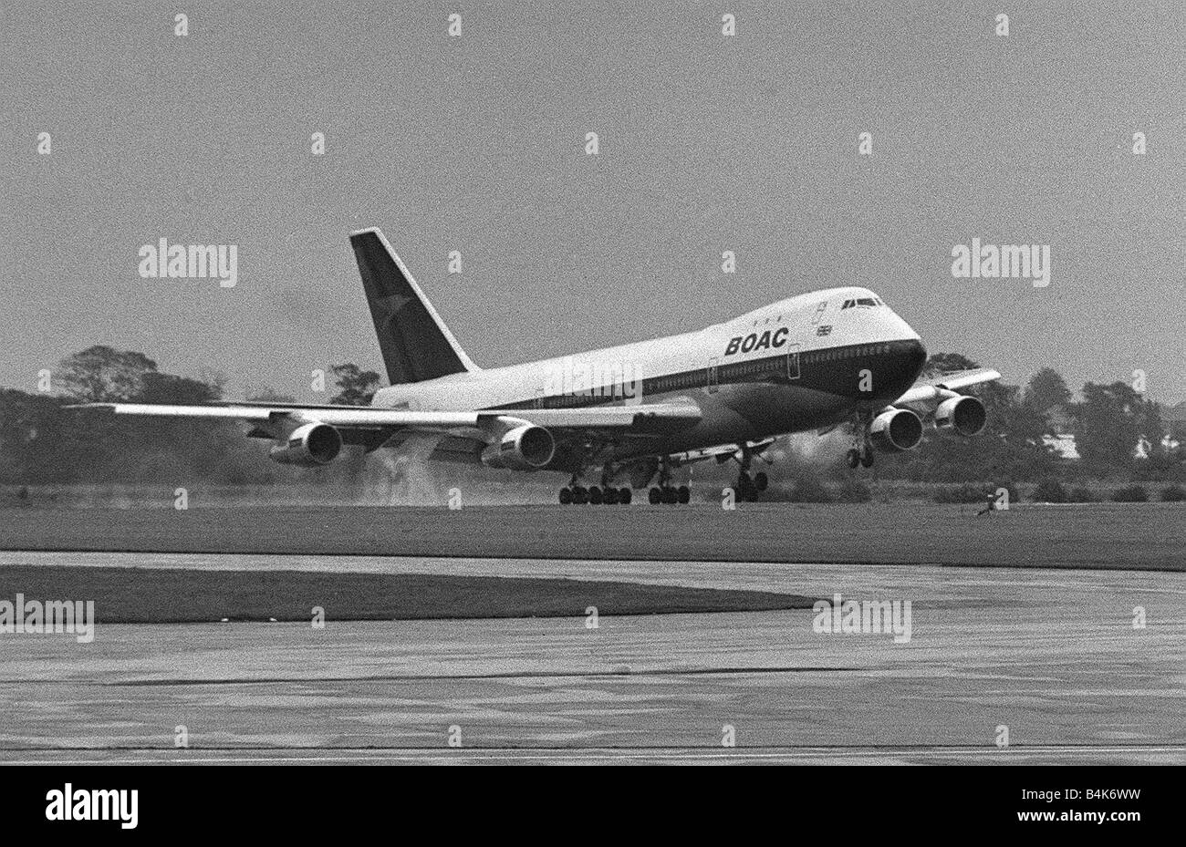 Boeing plane 747 Black and White Stock Photos & Images - Alamy