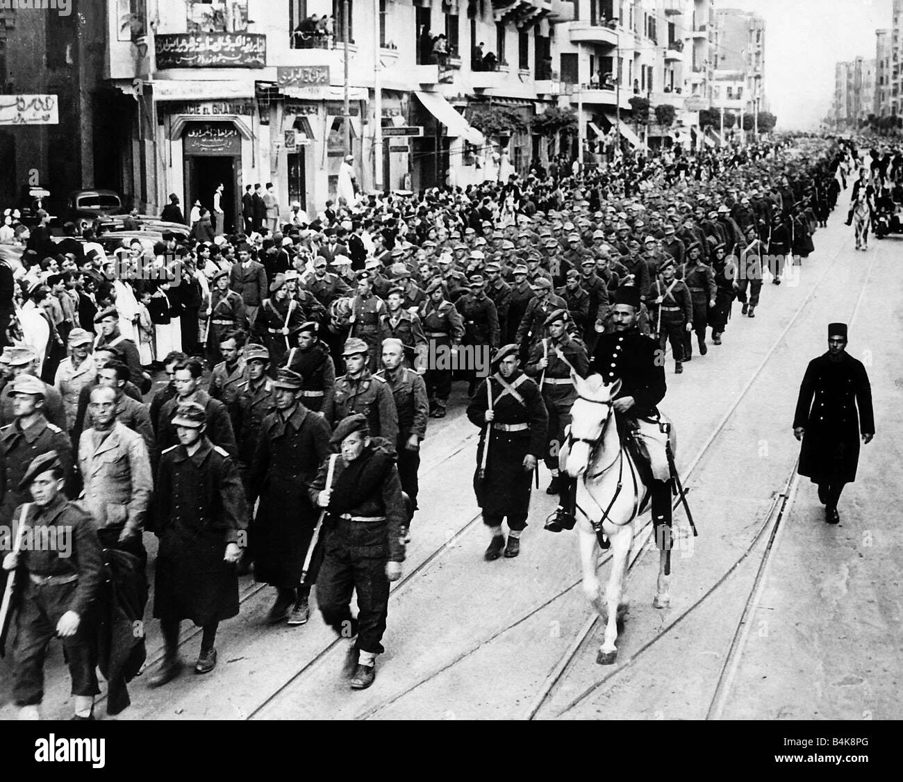 WW2 German and Italian POWs are marched through Cairo 1941 Stock Photo