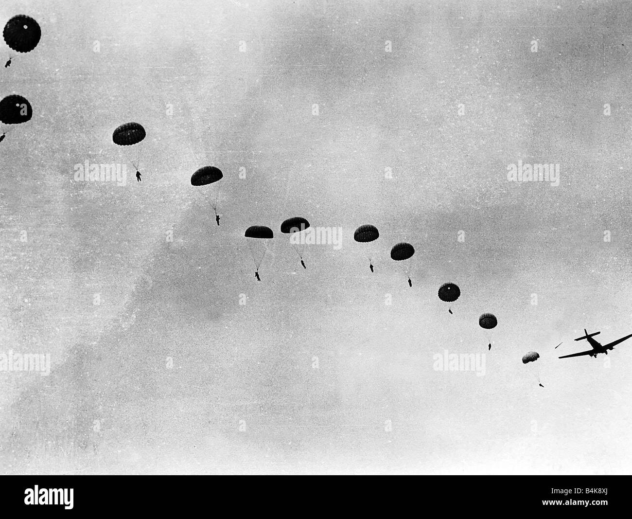 WW2 German Paratroopers 1940 Stock Photo