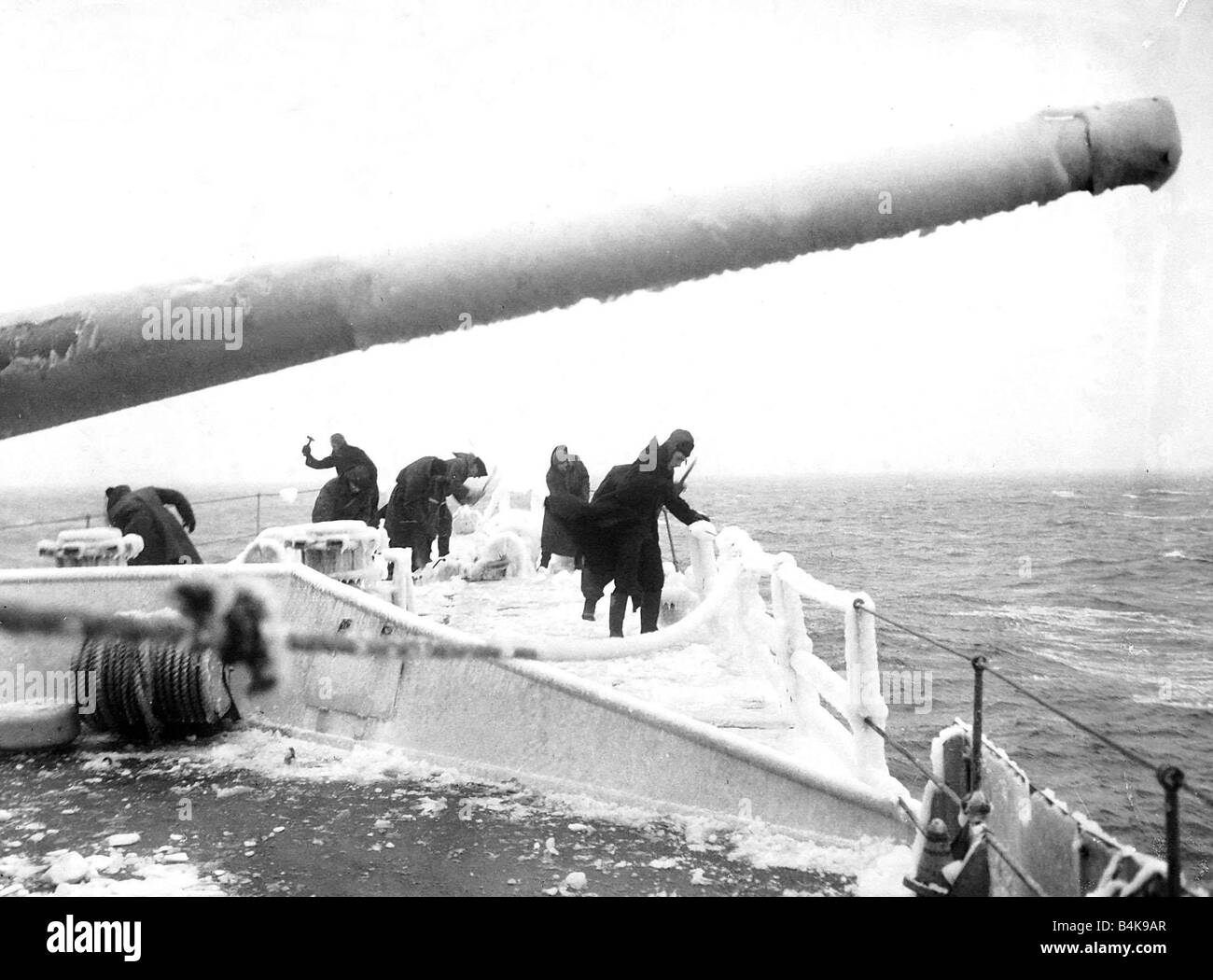 WW2 Winter convoy carrying food 1945 Destroyer carrying vital supplies ...