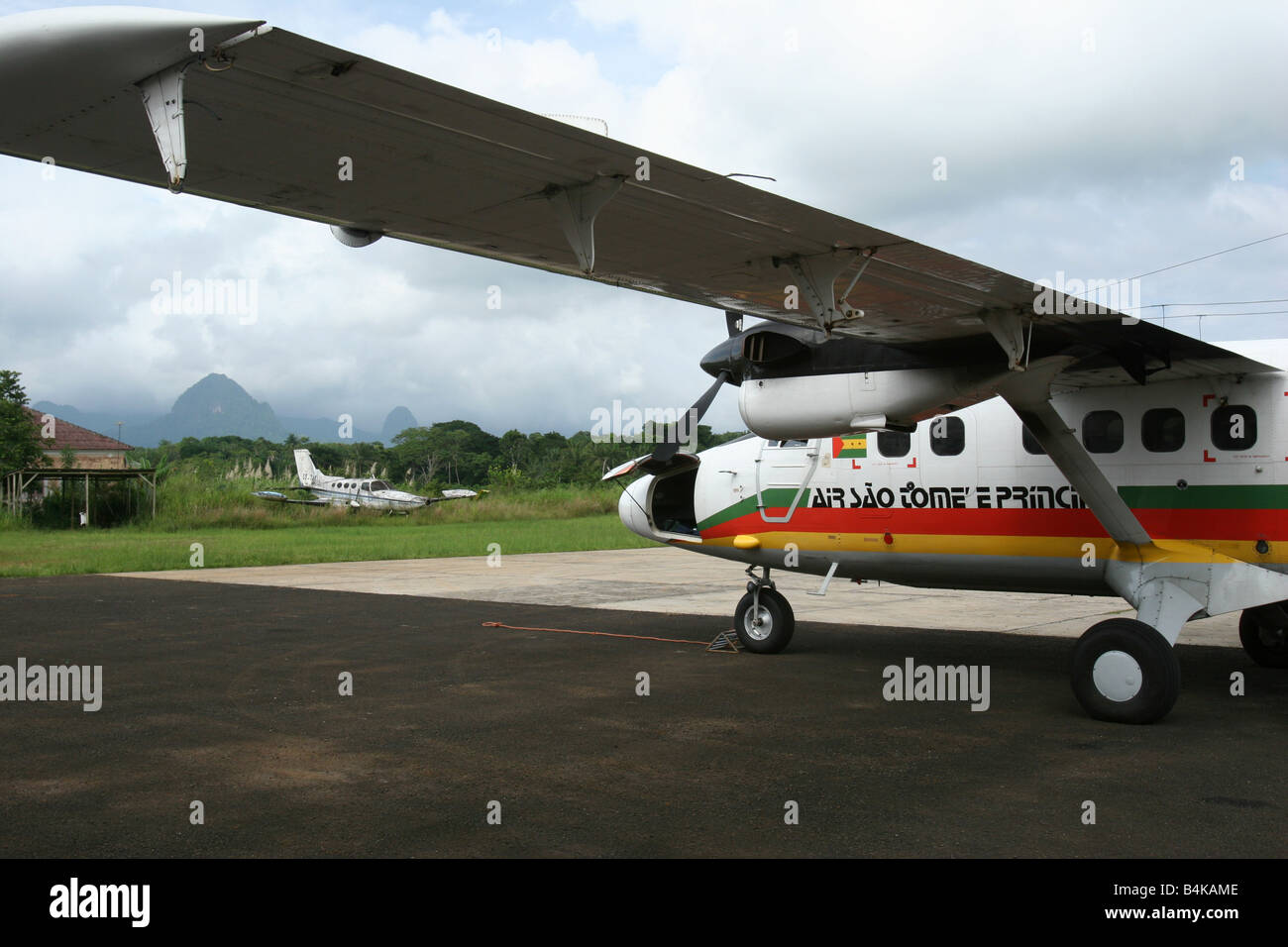 Sao tome airport hi-res stock photography and images - Alamy