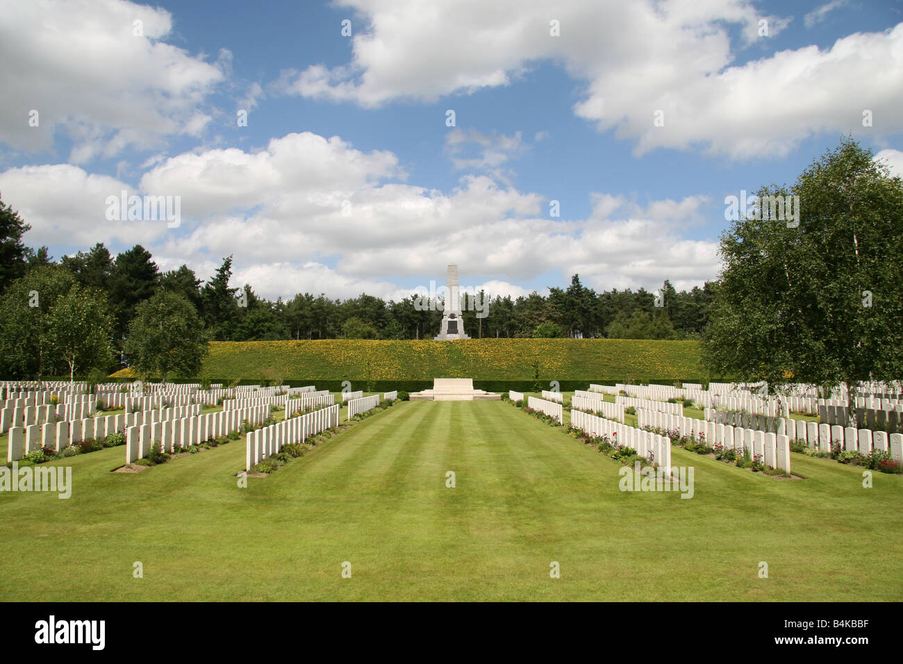 The Buttes New British Cemetery, the Butte & the Fifth Austalian Memorial, Polygon Wood, Zonnebeke, Belgium. Stock Photo