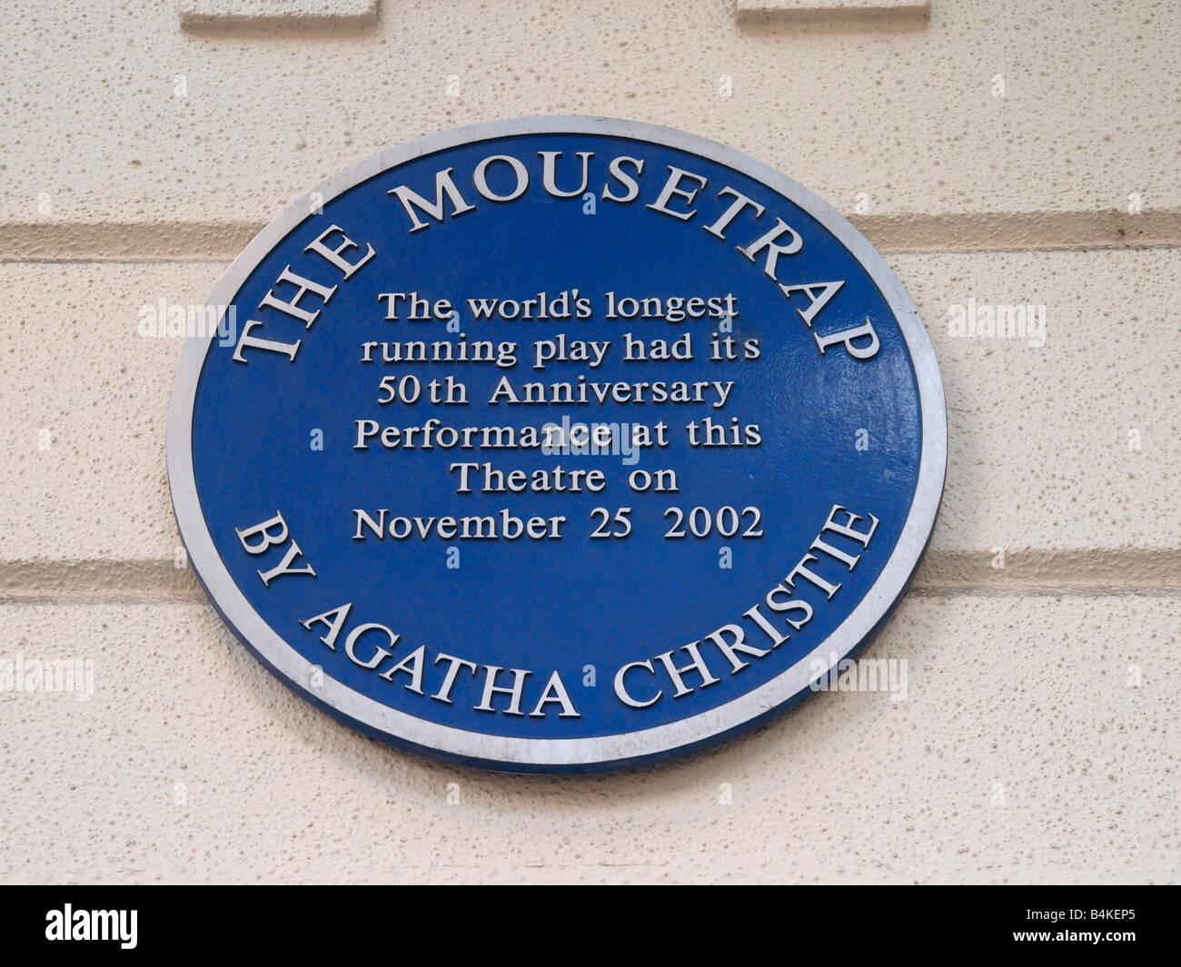Agatha Christie's The Mousetrap. Blue Plaque commemorating the 50th anniversary of the first performance of the play. Stock Photo