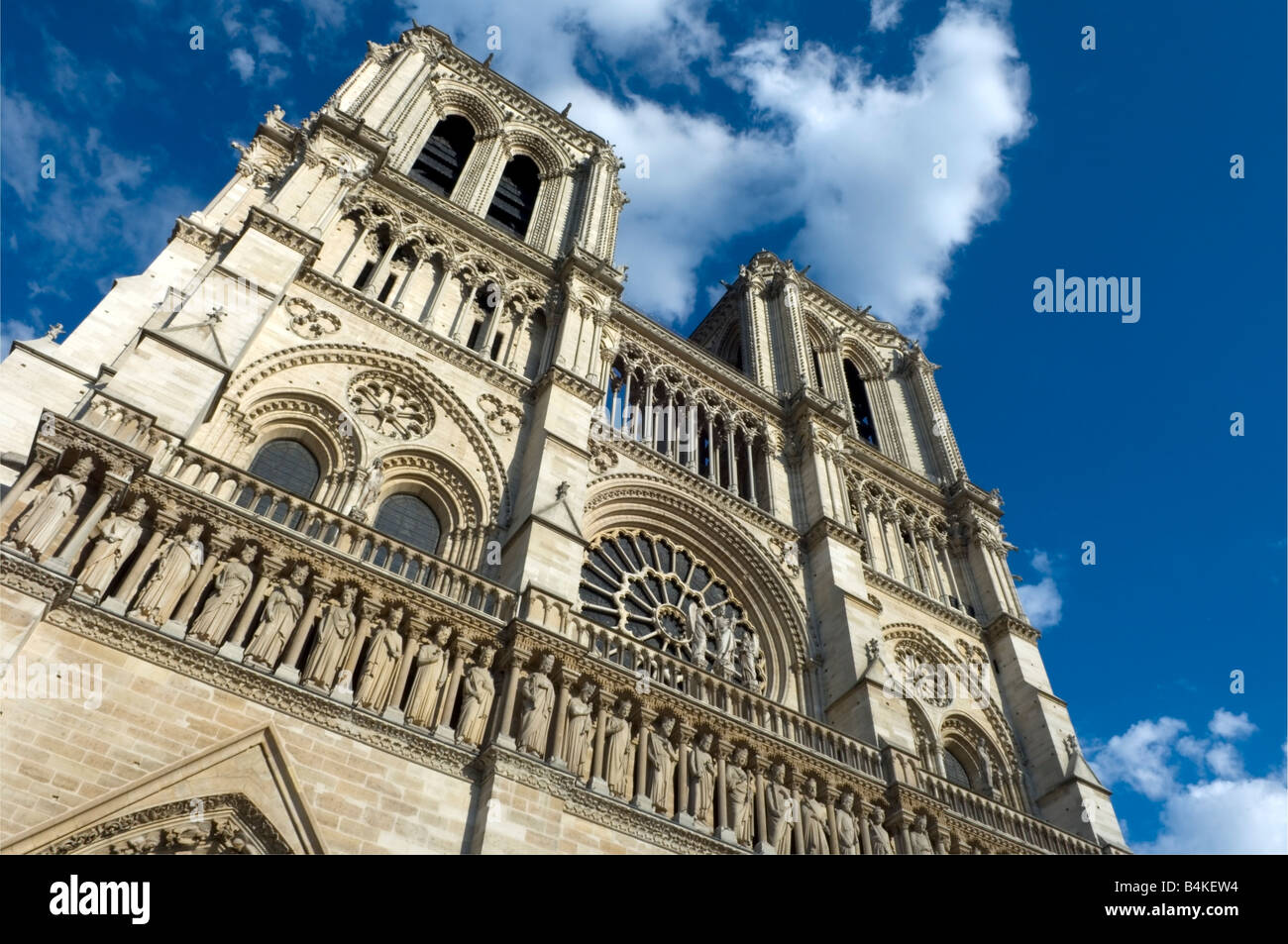 Cathedrale notre dame de paris hi-res stock photography and images - Alamy