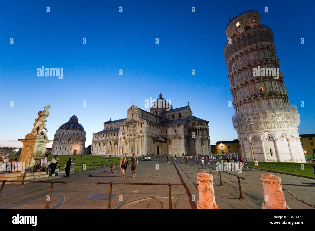 The Duomo, Baptistry and Leaning Tower at dusk, Piazza dei Miracoli, Pisa, Tuscany, Italy Stock Photo