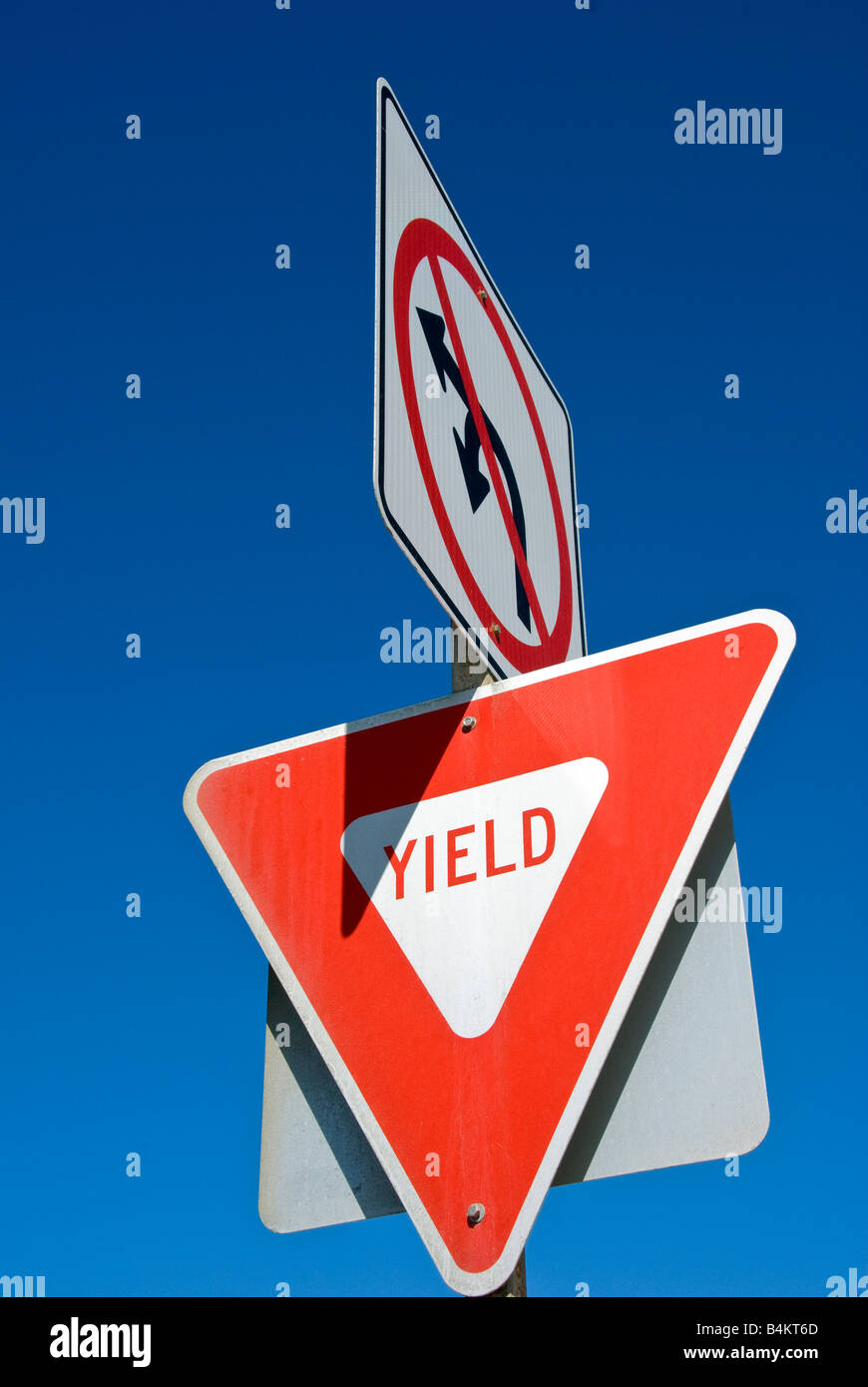 Posted Safety No U Left Turn Sign Balboa Peninsula Newport Beach Stock Photo Alamy