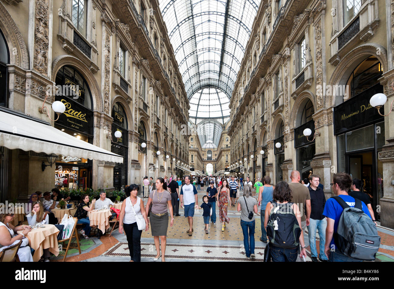 Galleria Vittorio Emmanuele II (designed by Guiseppe Mengoni), Milan, Lombardy, Italy Stock Photo