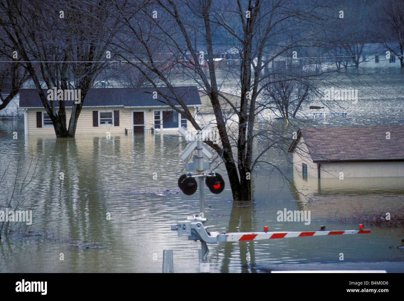 Flooding on the Mississippi River near Canton Missouri Stock Photo Alamy