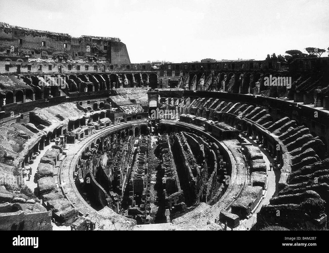 Colosseum in ancient rome Black and White Stock Photos & Images - Alamy