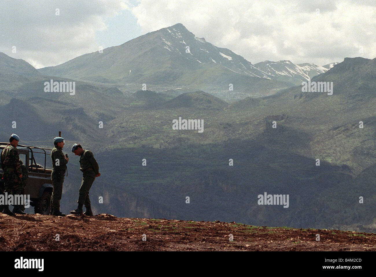 Soldiers in a mountainous region of Northern Iraq April 1991 Stock Photo