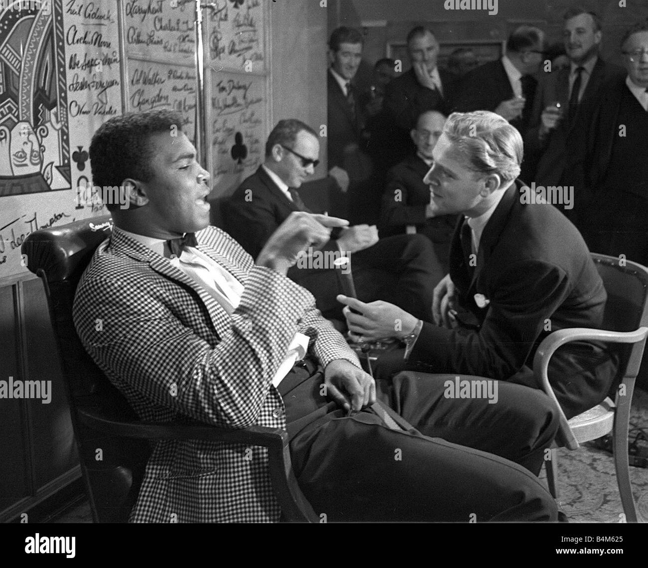 Cassius Clay May 1963 In town for the heavyweight title fight with Henry Cooper in London Cassius Clay v Henry Cooper Speaking to reporters Muhammad Ali Cassius Clay May 1963 In town for the heavyweight title fight with Henry Cooper in London Cassius Clay v Henry Cooper Speaking to reporters Muhammad Ali