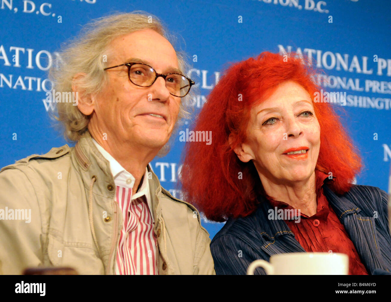Cristo and Jeanne Claude international acclaimed artist announce ...