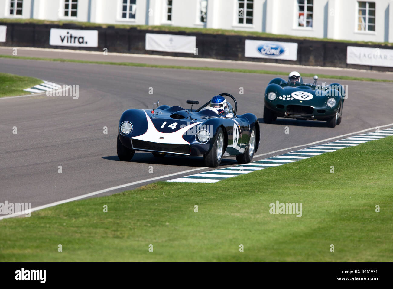 classic cars racing at goodwood revival Stock Photo Alamy
