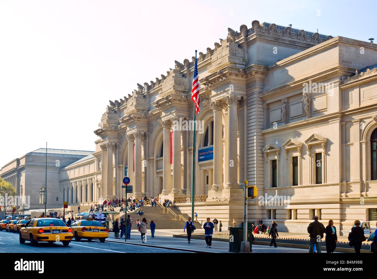 New York City. The Metropolitan Museum of Art. Main entrance exterior on Fifth Avenue. Stock Photo