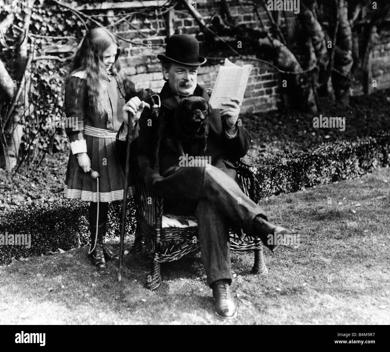 David Lloyd George British Prime Minister 1911 with daughter Megan in Folkestone Stock Photo