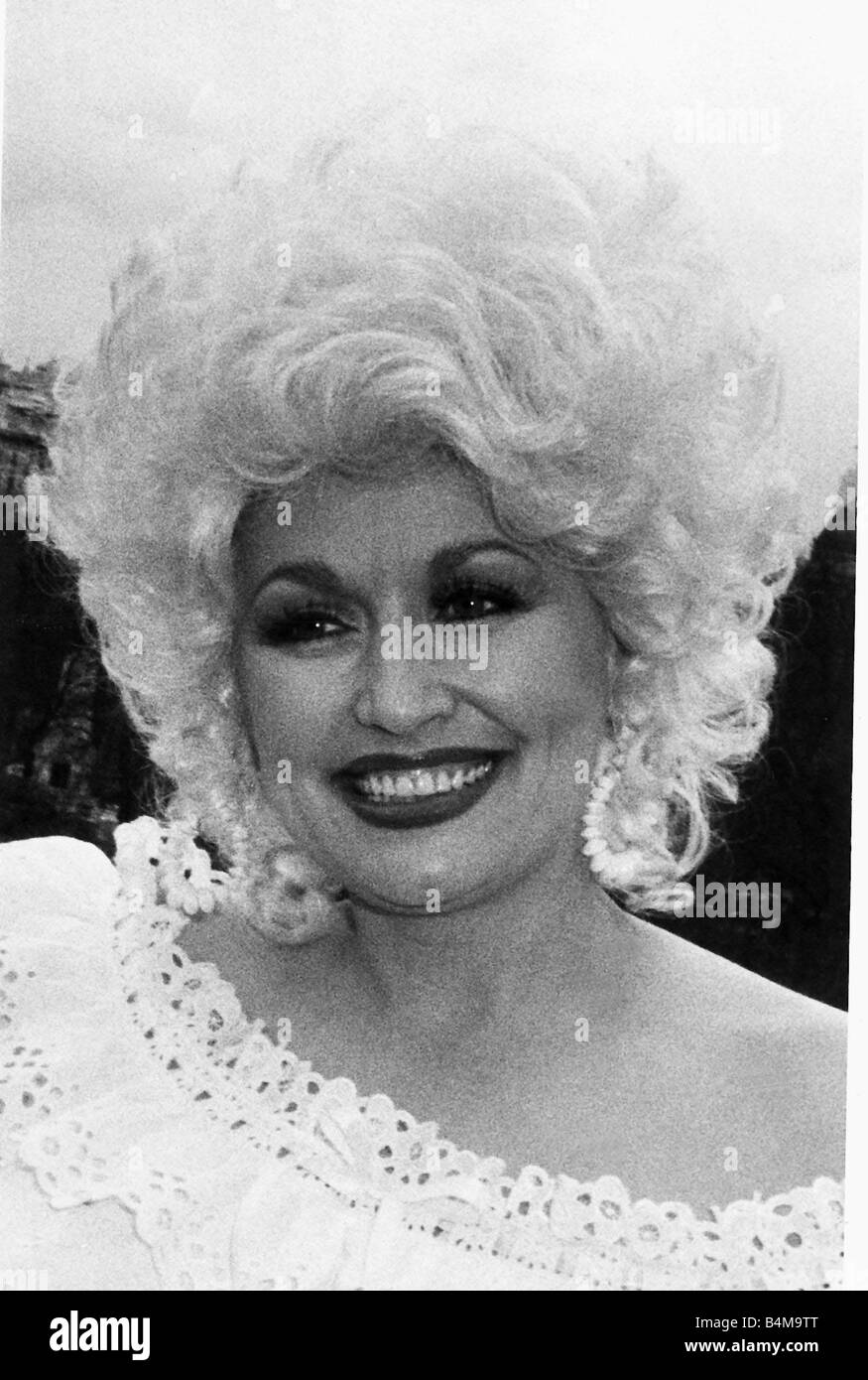 Dolly Parton American country singer and actress May 1983 mirrorpix Stock Photo