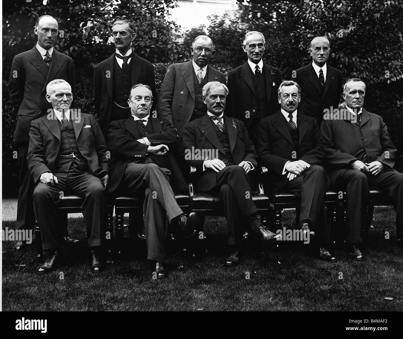 The new National Cabinet comprising of September 1931 Sir Samuel Hoare Neville Chamberlain Lord Reading J H Thomas Sir Phillip Cunliff Lister Lord Sankey Sir H Samuel James Ramsay MacDonald Stanley Baldwin and Philip Snowden Stock Photo