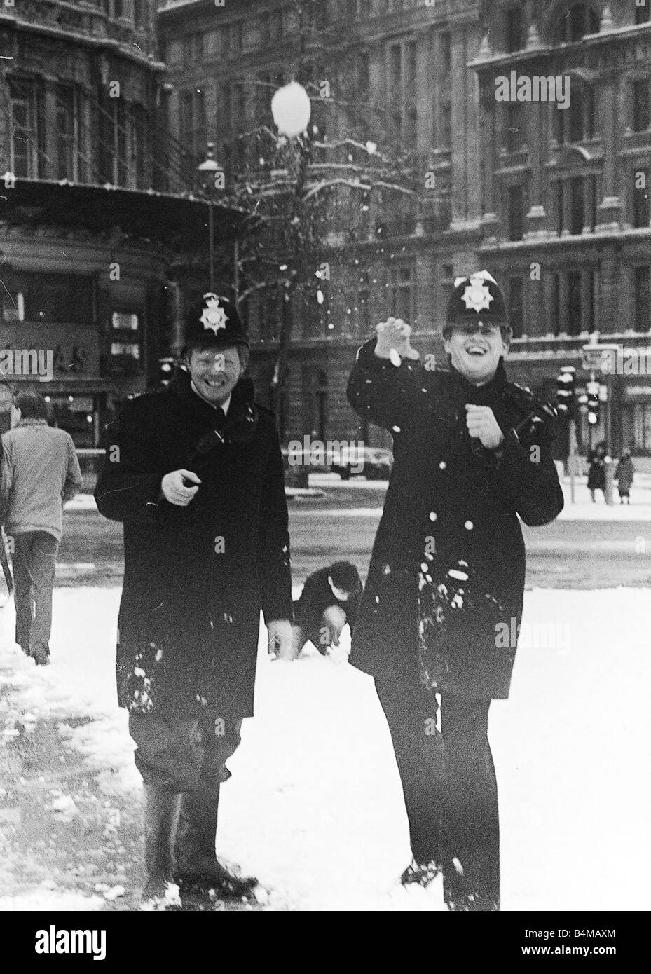 1980s police london hi-res stock photography and images - Alamy