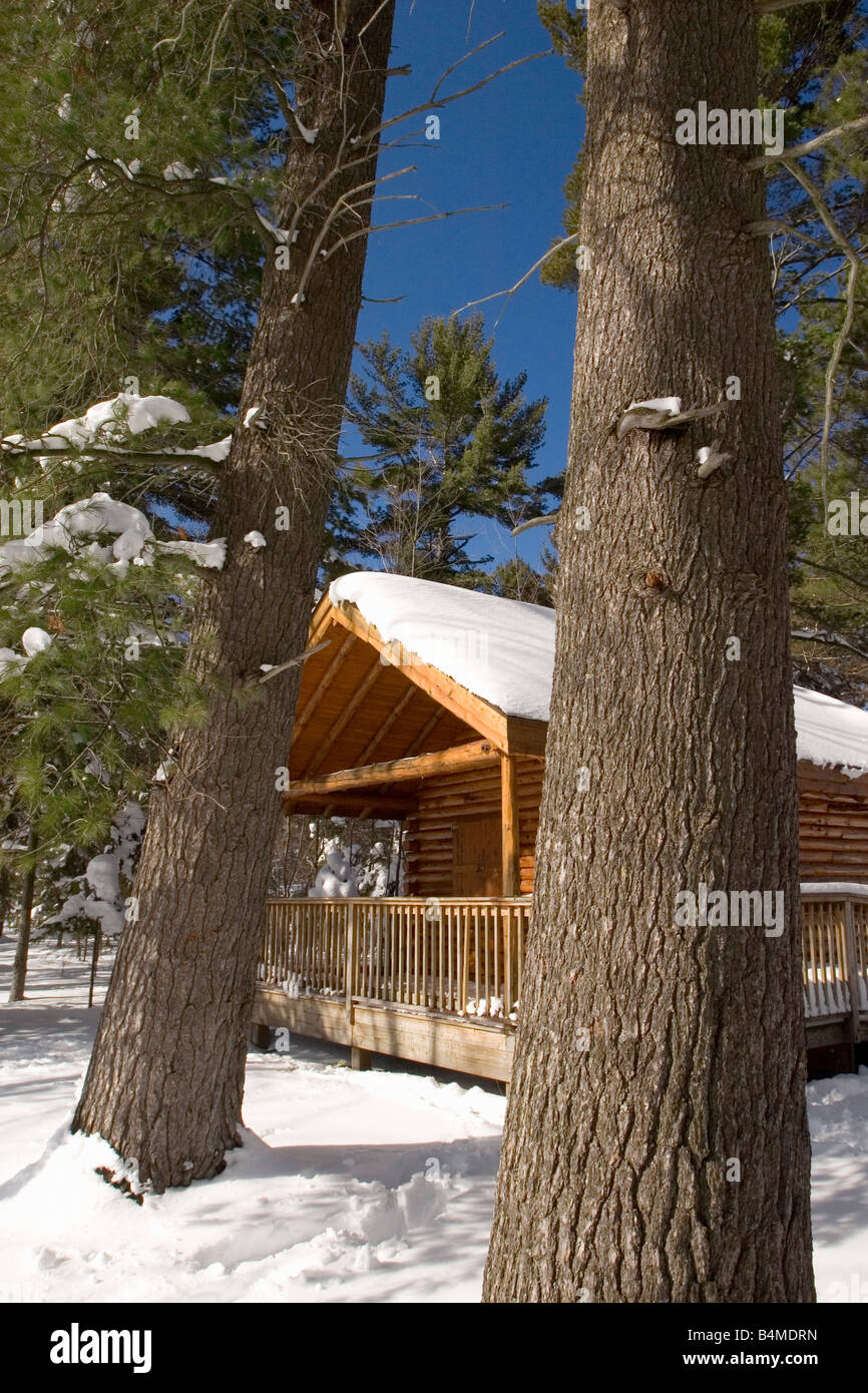 Exterior Views Of A Cabin At Harlow Lake In Michigan S Upper Stock