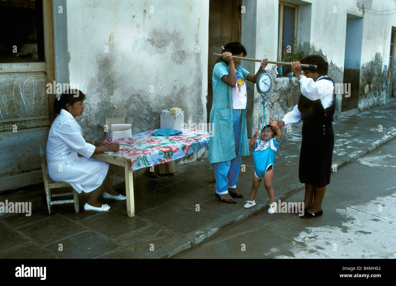 Bolivia Tarija Nurses examining child Stock Photo
