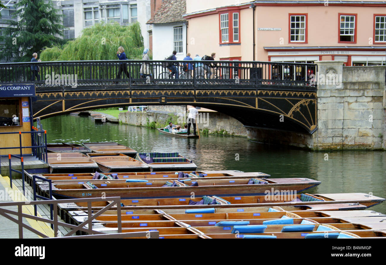 Magdalene Bridge Over the River Cam and Magdalene Street, Cambridge, UK Stock Photo