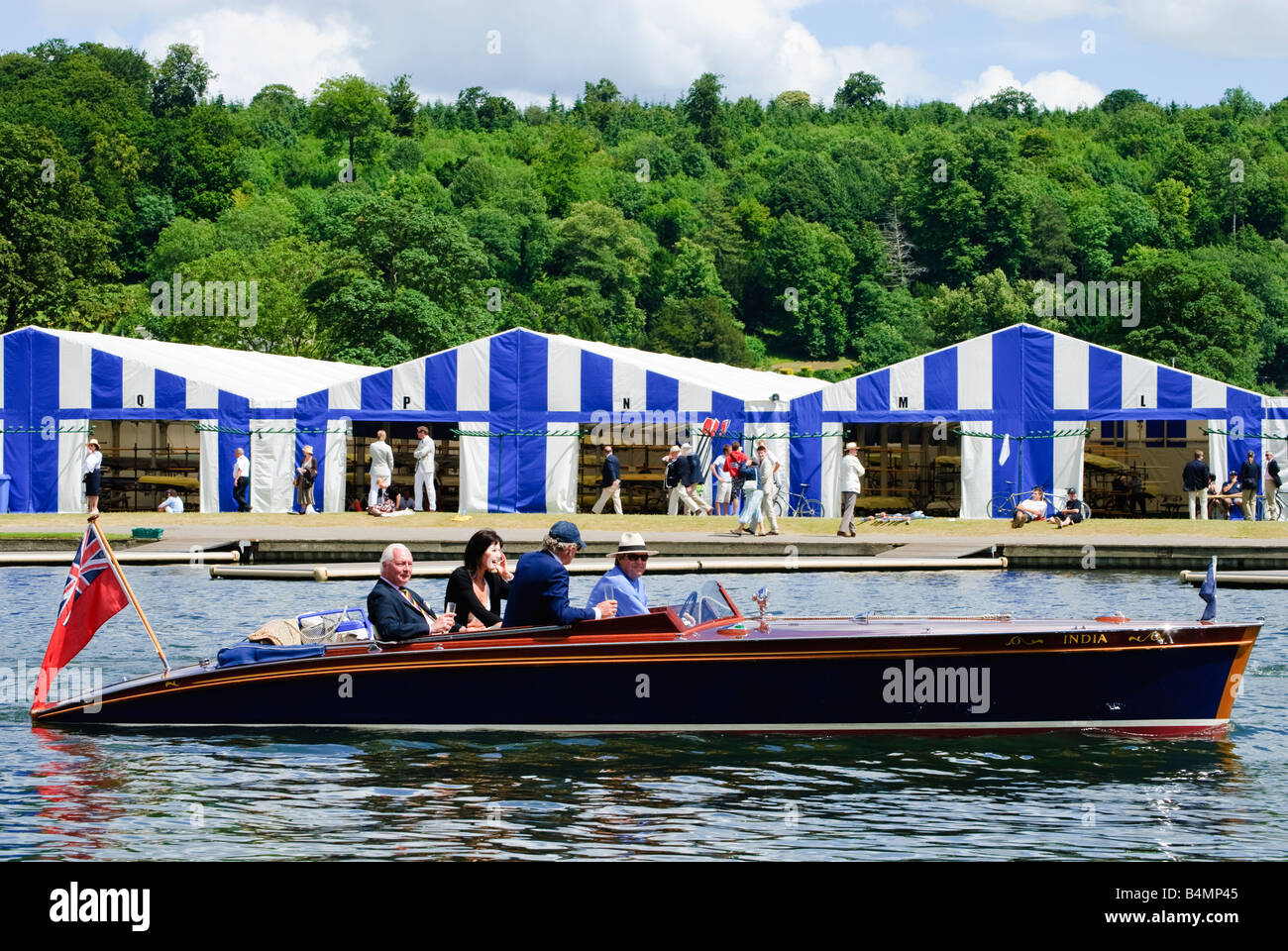 Launch at the 2008 Henley Regatta Stock Photo Alamy