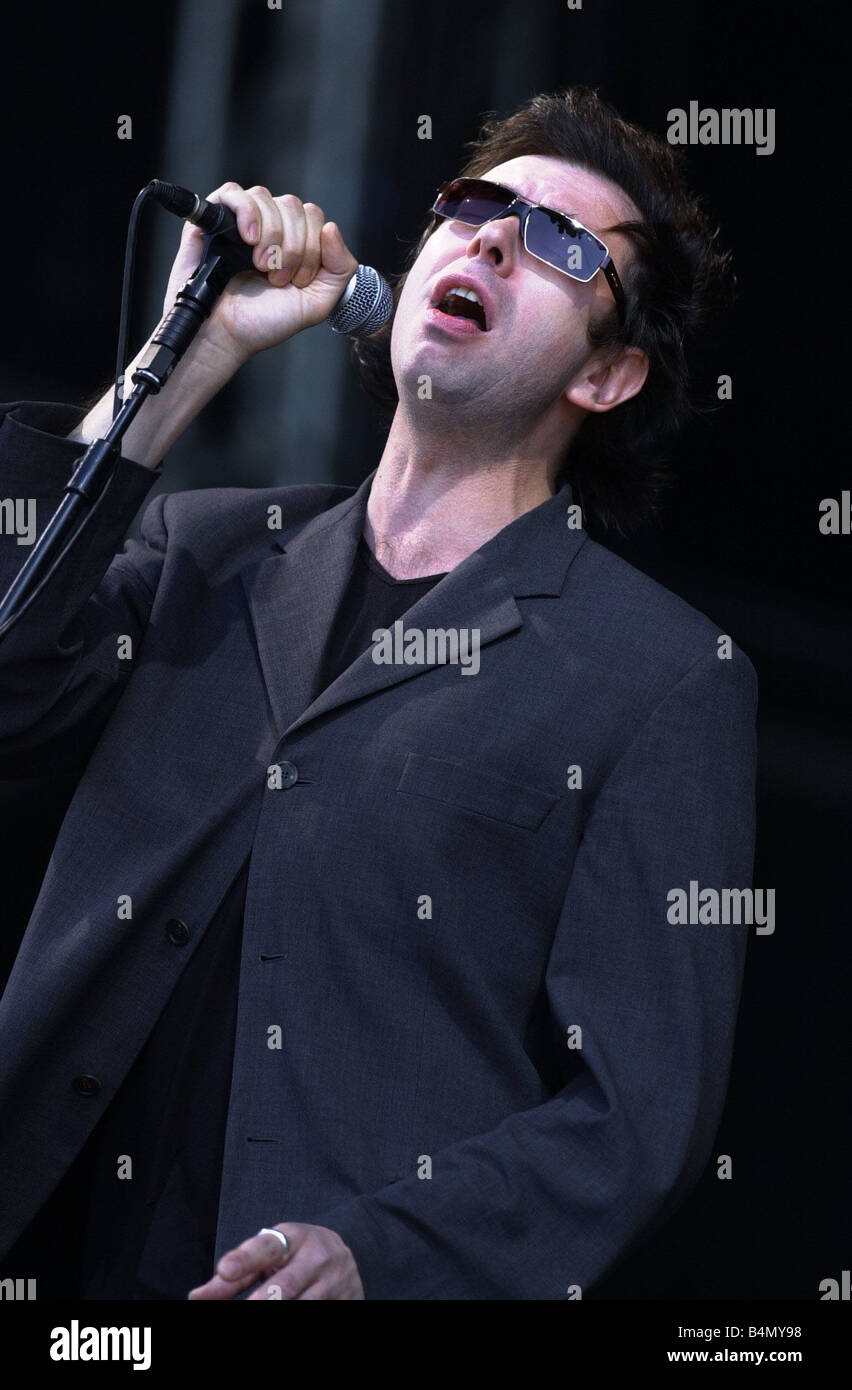 Ian McCulloch onstage at T In The Park July 2003 Echo And The Bunnymen pop singer Stock Photo