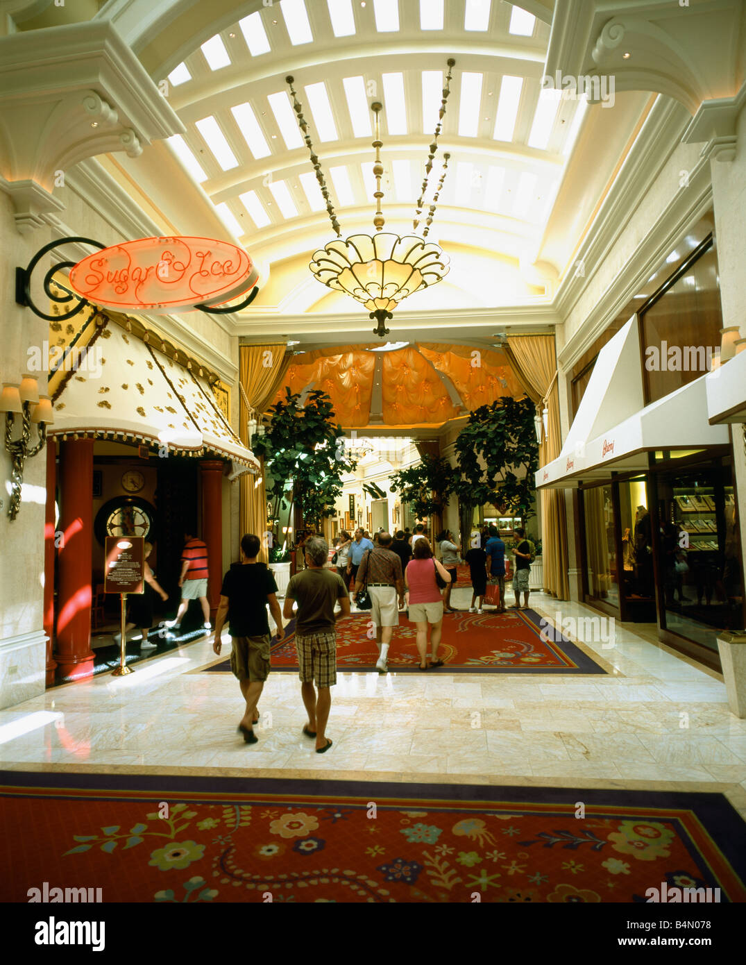 Wynn inside las vegas hires stock photography and images Alamy