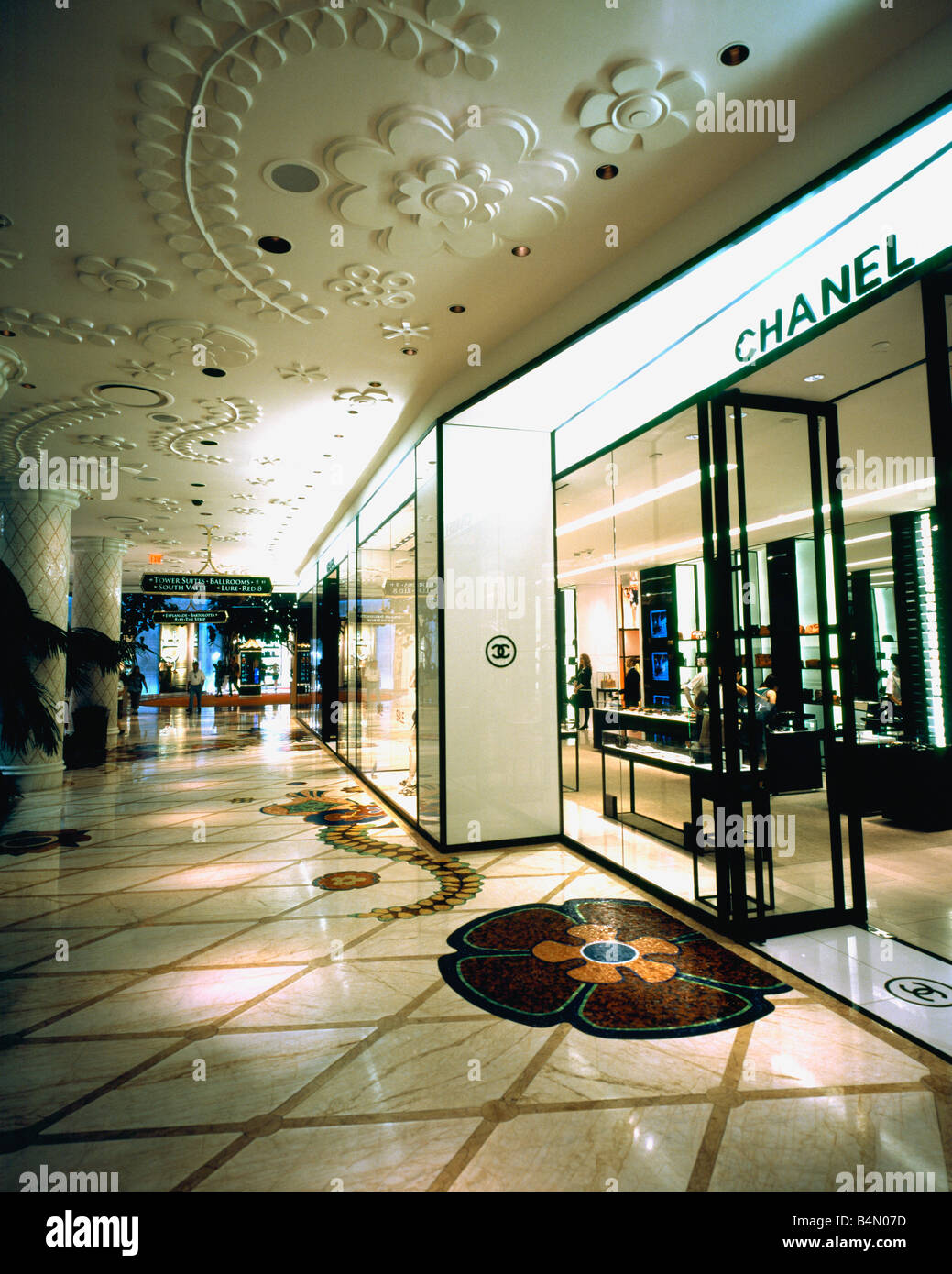 Wynn inside las vegas hires stock photography and images Alamy