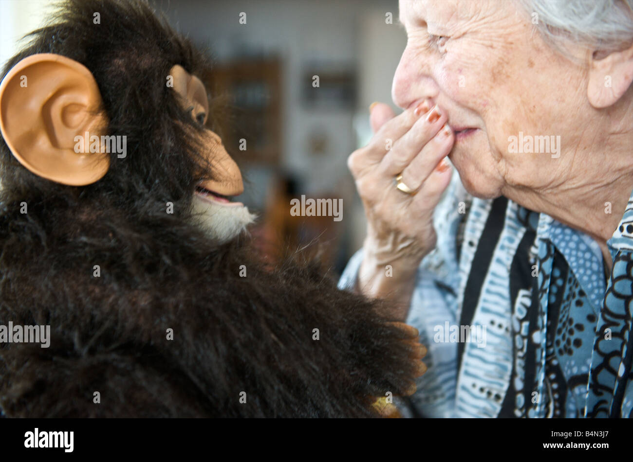 Netherlands Amsterdam old peoples home Leo Polak a senior woman in the ...