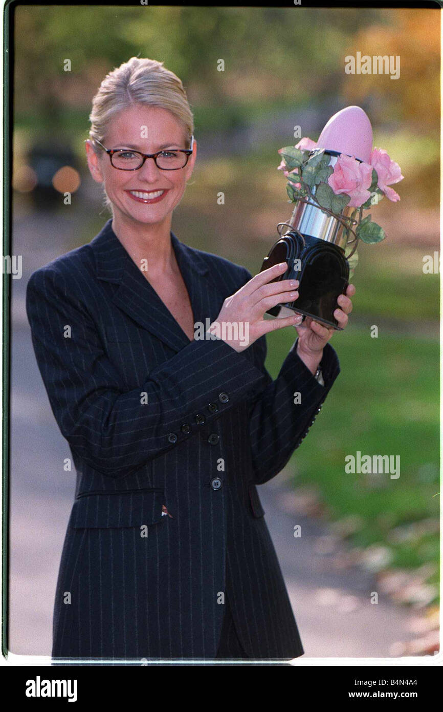 Ulrika Jonsson Tv Presenter November 1998 Who has been voted Beauty of the Year by New Woman magazine Stock Photo