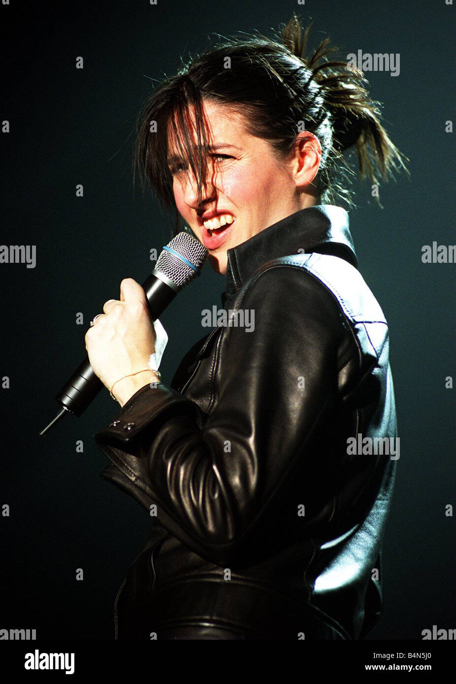 Texas pop group concert Glasgow February 2001 Sharleen Spiteri lead singer  on stage Glasgow Stock Photo - Alamy