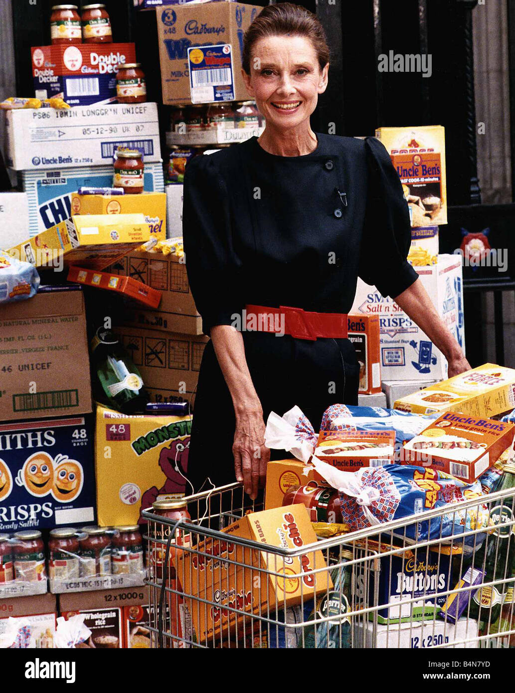 Audrey Hepburn actress launching the Supermarket Campaign for Unicef July  1989 Stock Photo - Alamy