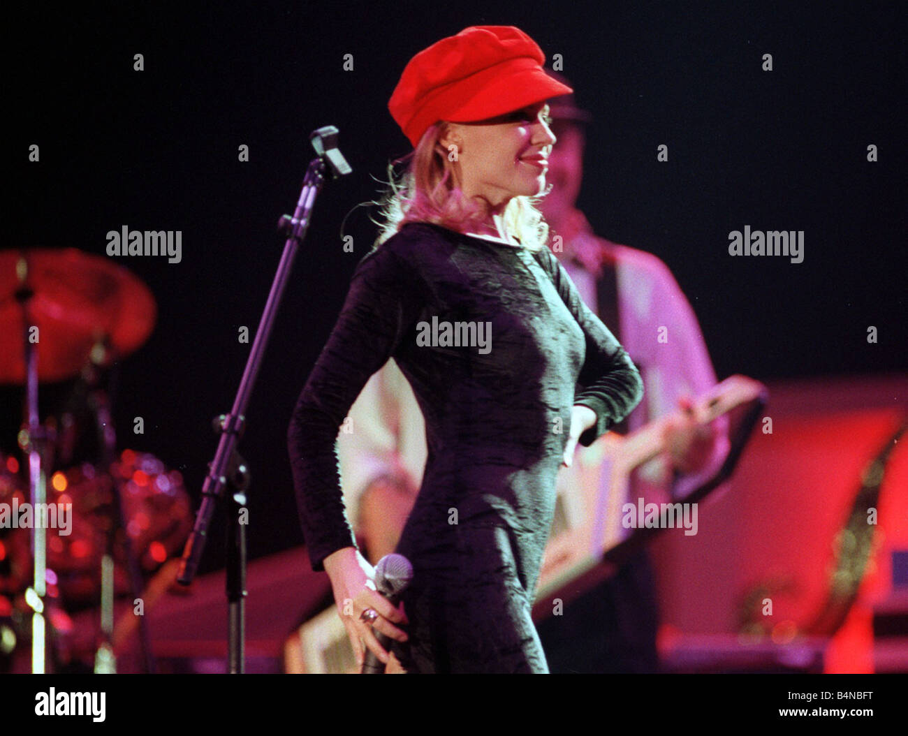 kylie-minogue-1990s-hi-res-stock-photography-and-images-alamy