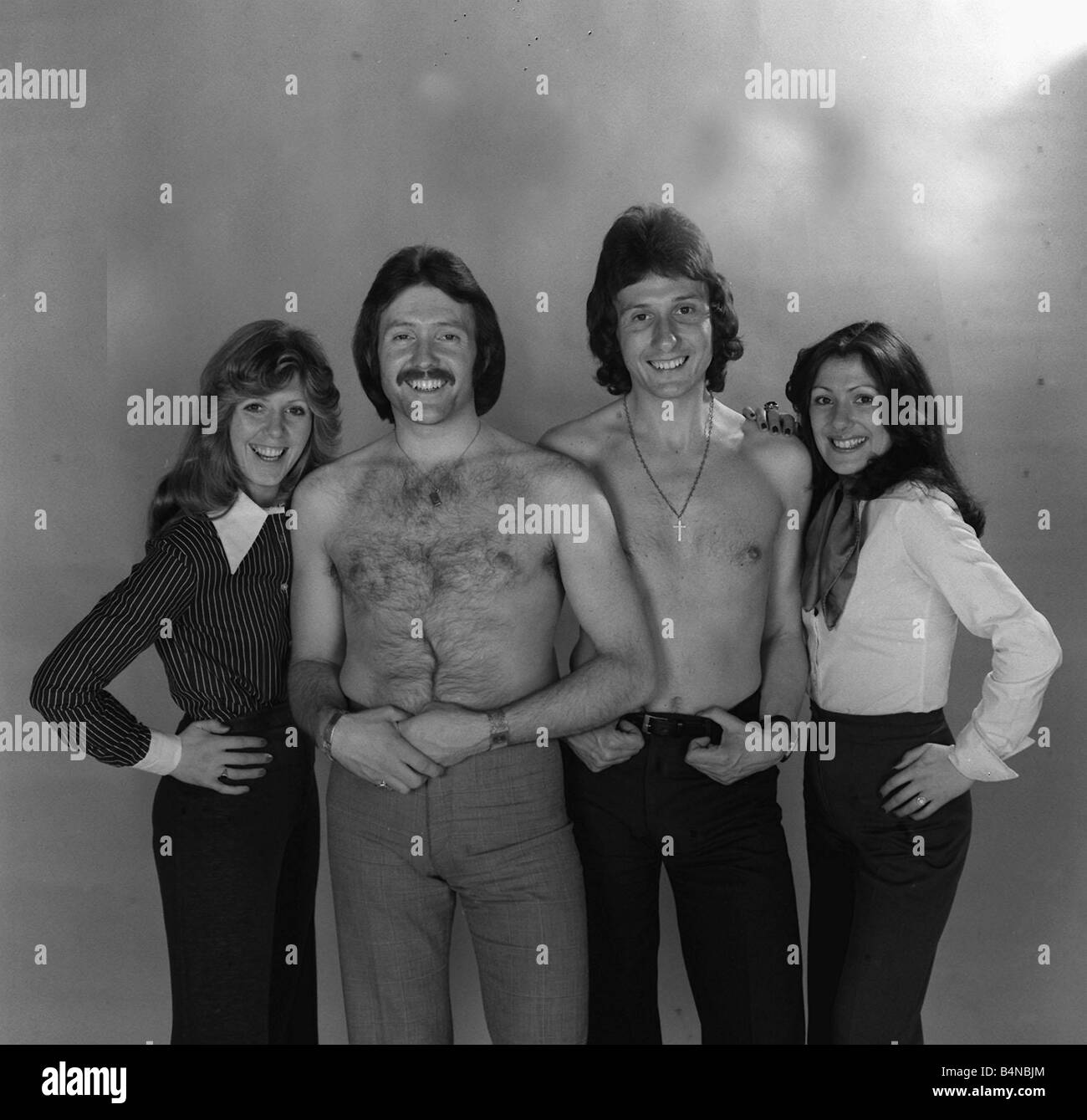 1976 eurovision song contest hi-res stock photography and images - Alamy 