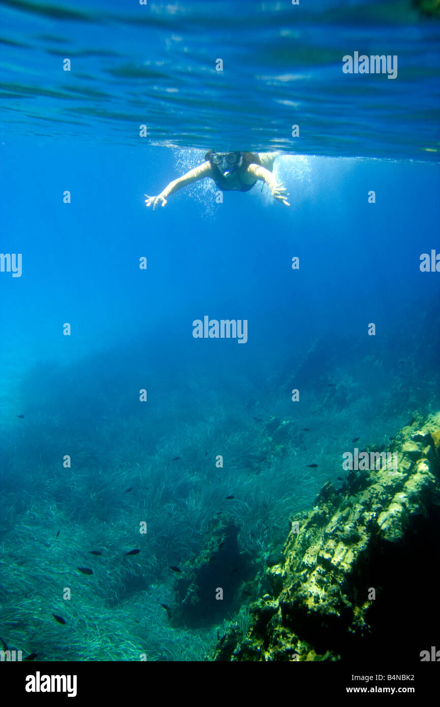 Deep Sea Diving Female Hi res Stock Photography And Images Alamy deep-sea-diving-female-hi-res-stock-photography-and-images-alamy
