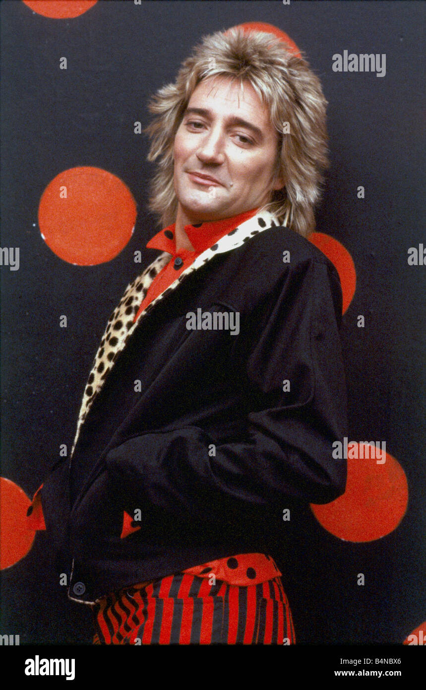 Rod Stewart and his band during rehearsals for his 1980 European tour Stock  Photo - Alamy