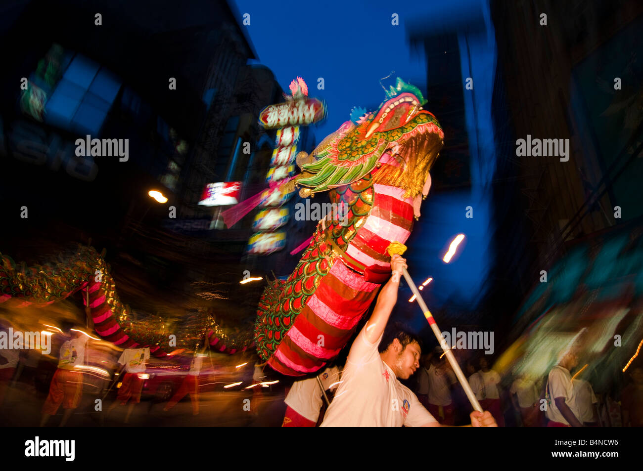 Chinese dragon dance, night hi-res stock photography and images - Alamy
