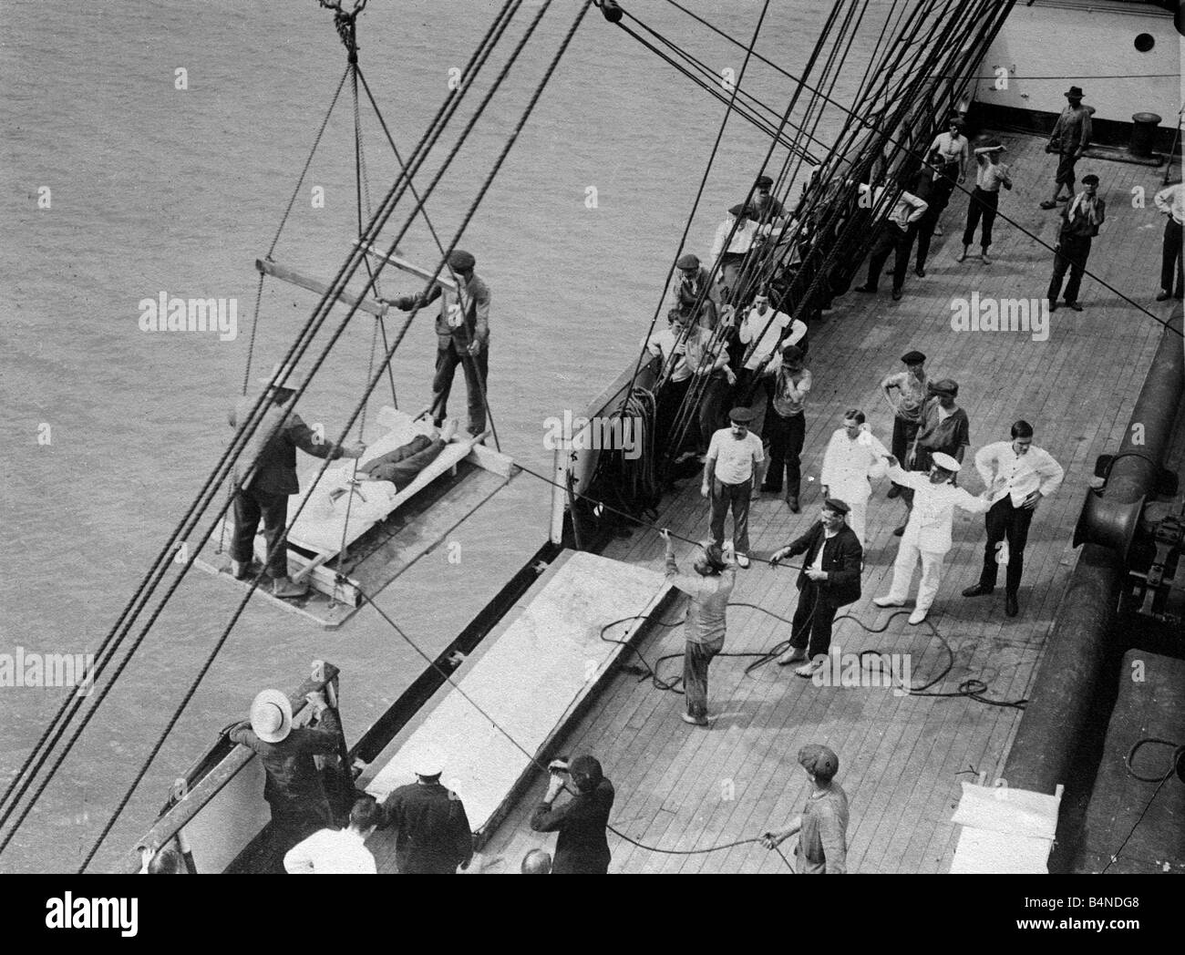 Hospital ship ww1 hires stock photography and images Alamy