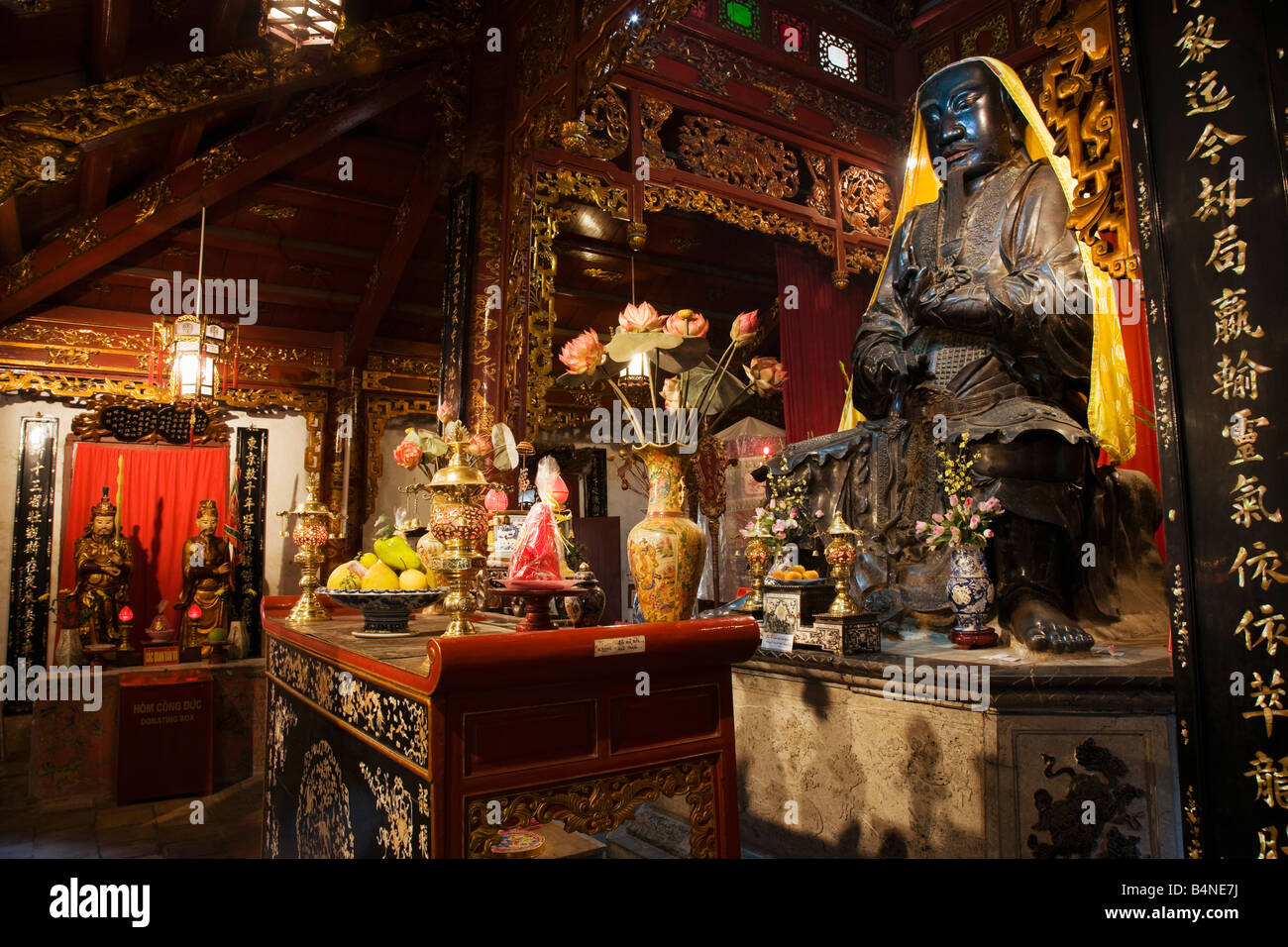 Quan Thanh Buddhist temple, built during the Ly dynasty (1010-1225); Hanoi, Vietnam Stock Photo