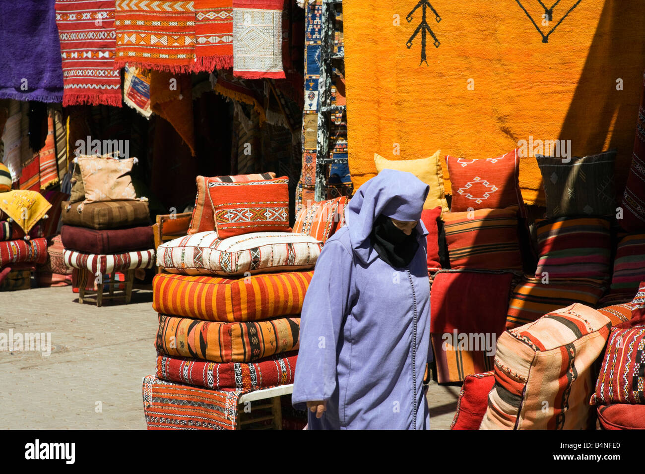 Moroccan rugs hires stock photography and images Alamy