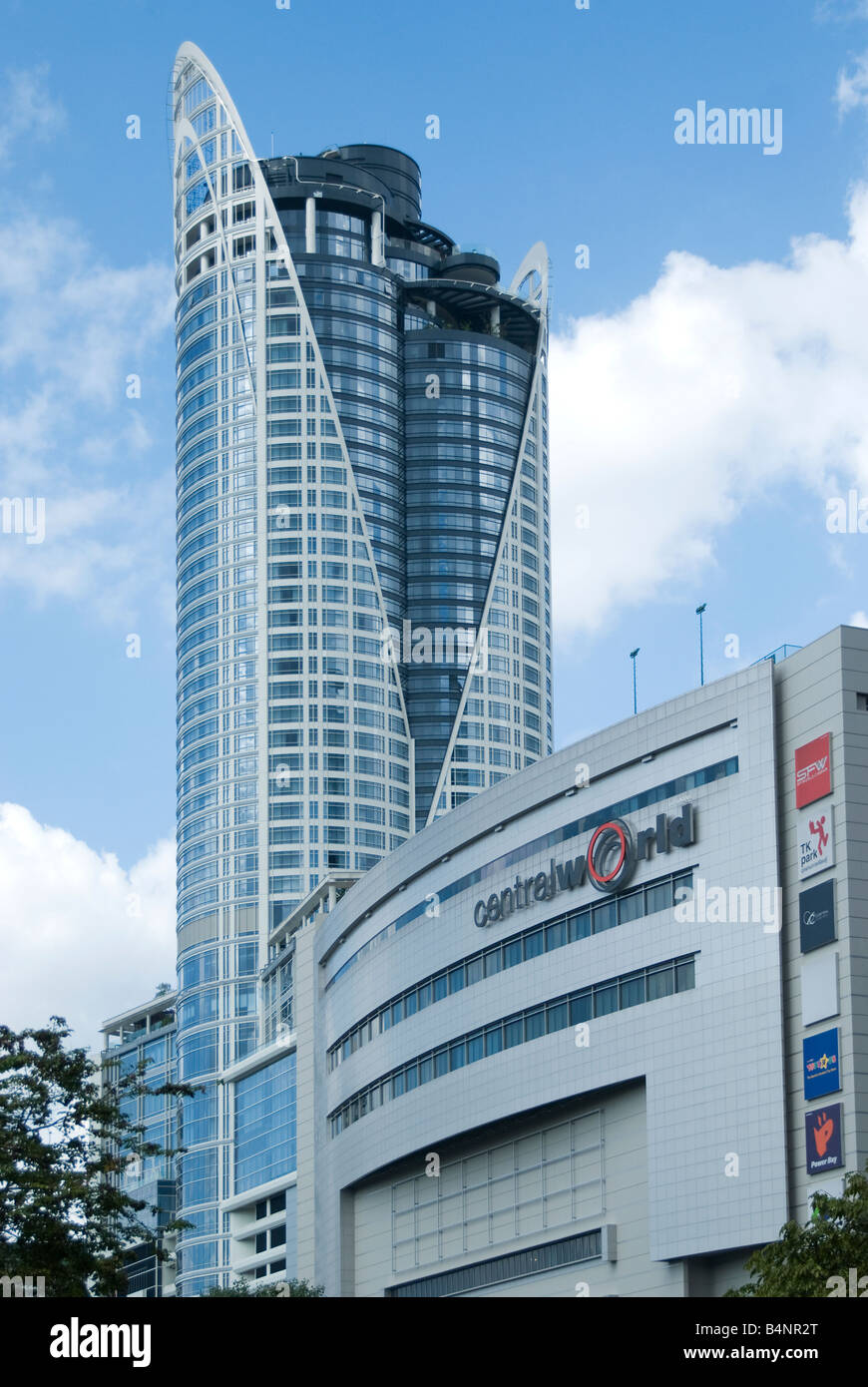 Centara Grand Hotel and Central World Plaza in Bangkok Stock Photo 20148096 Alamy