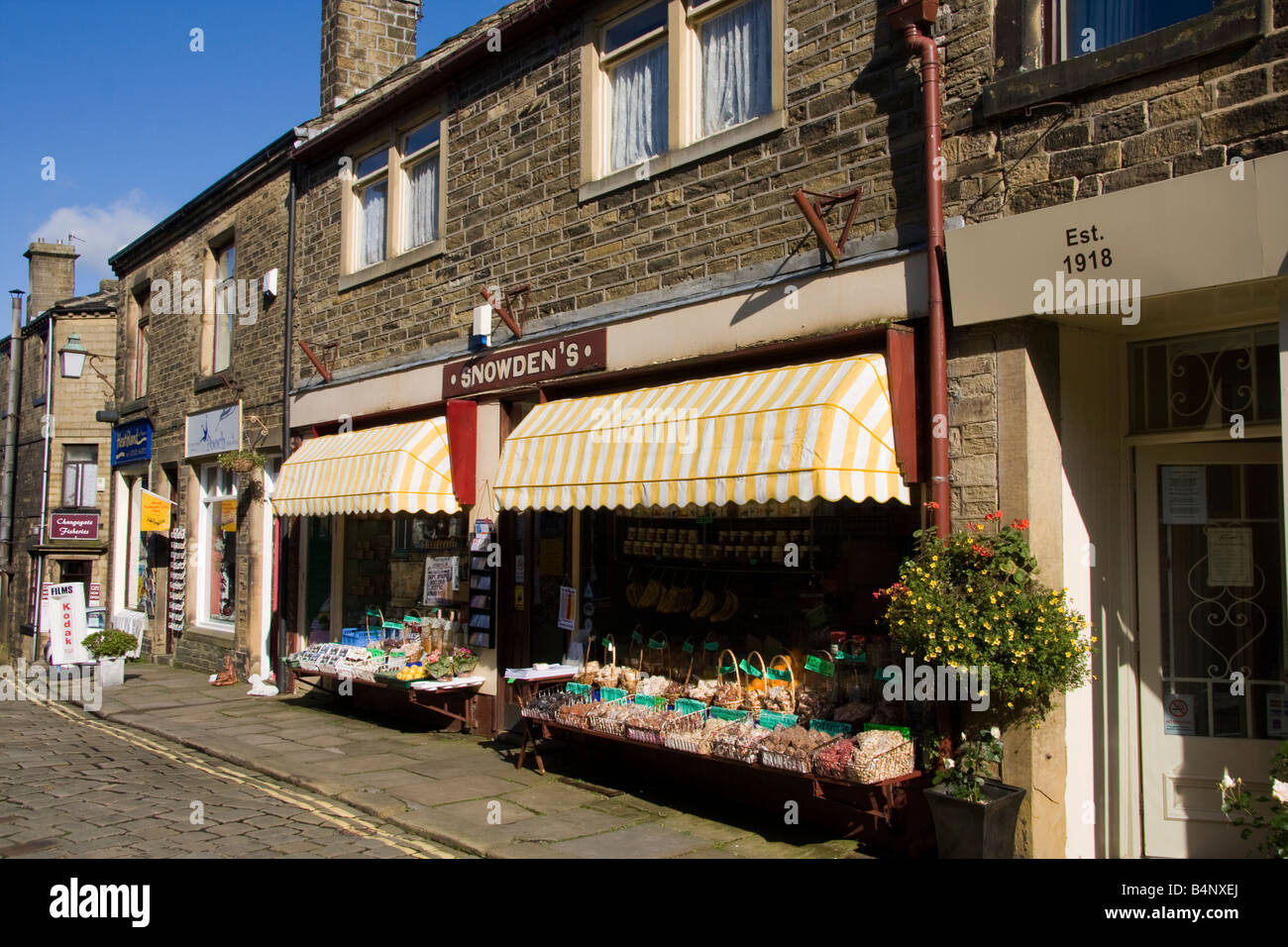 Haworth Main Street High Resolution Stock Photography and Images Alamy