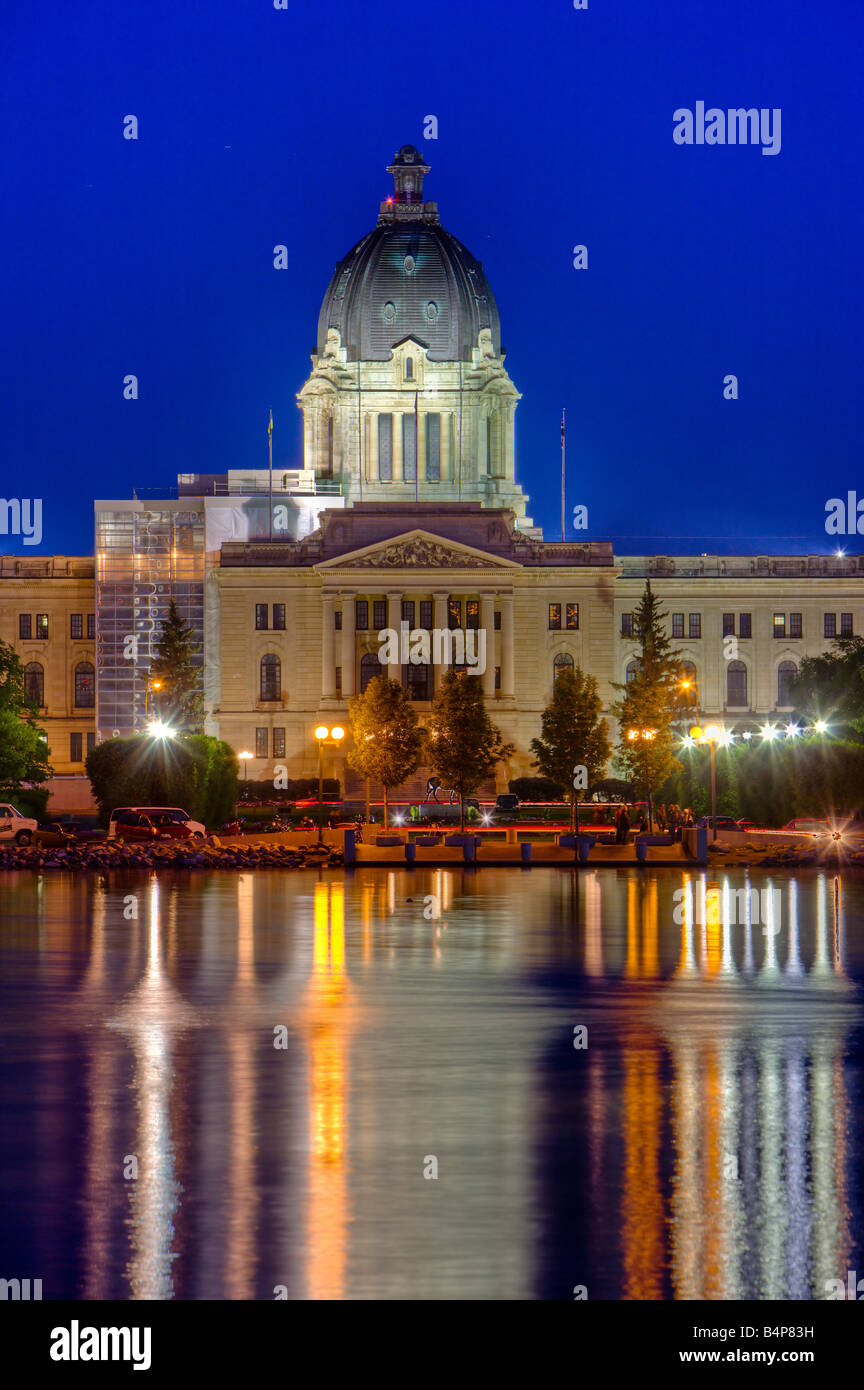 Legislative Building at night in the City of Regina, Saskatchewan, Canada  Stock Photo - Alamy