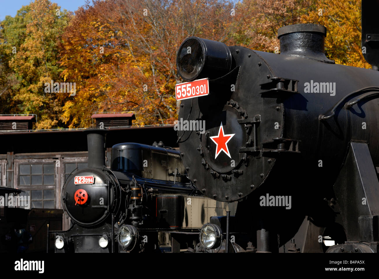 Red steam engine hi-res stock photography and images - Alamy