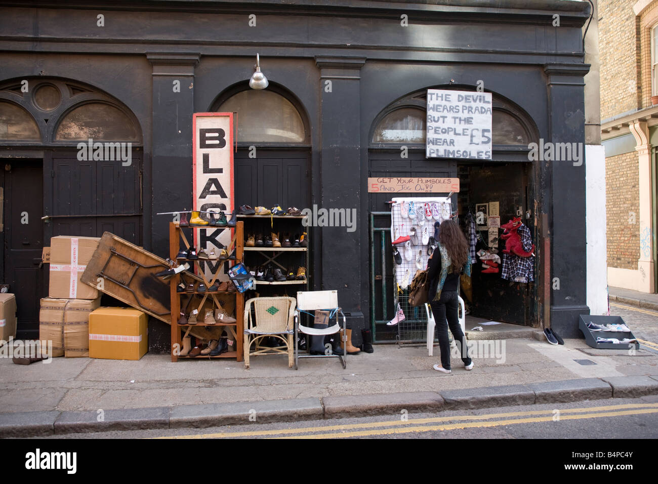 Shoe Shop Cheshire Street Stock Photo Alamy
