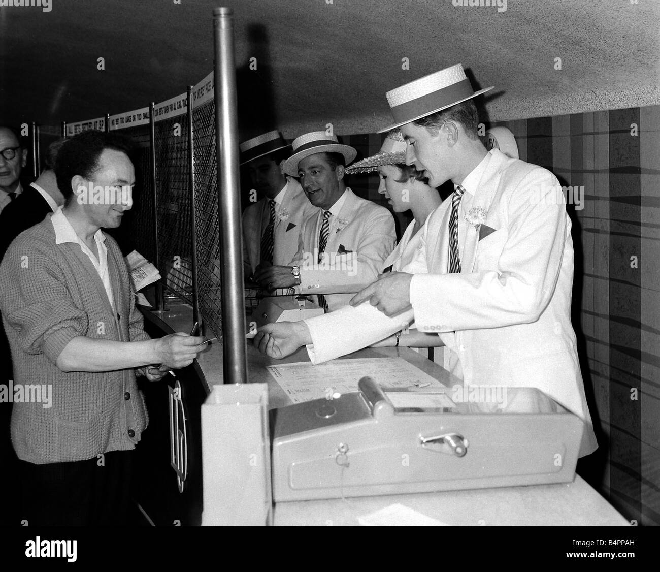 Clerks Black and White Stock Photos & Images Alamy