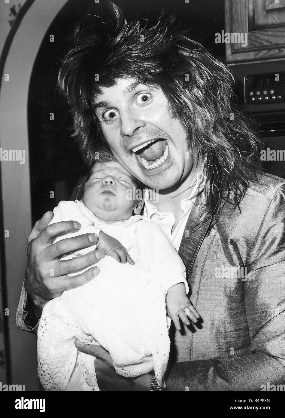 ozzy osbourne with all his kids