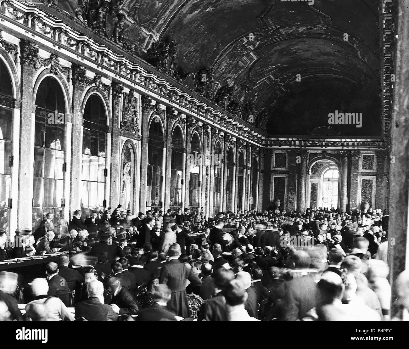 Peace Treaty signing in 1919 Hall of Mirrors Palace De Versailles Stock Photo